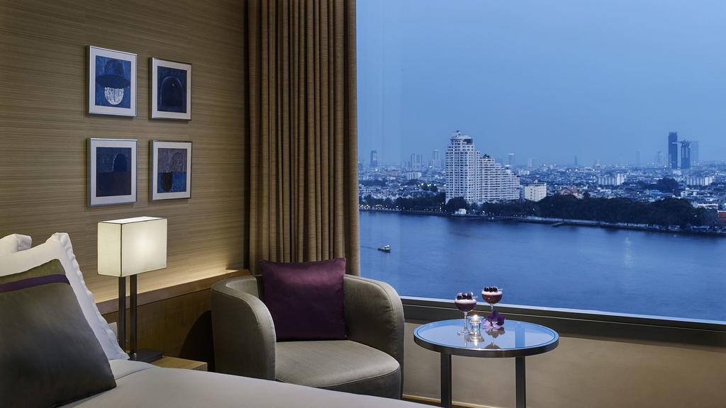 Avani Plus Riverside Bangkok Hotel Екстер'єр фото